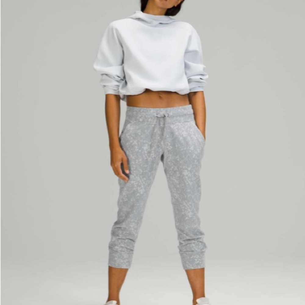 Lululemon Ready to Rulu Jogger